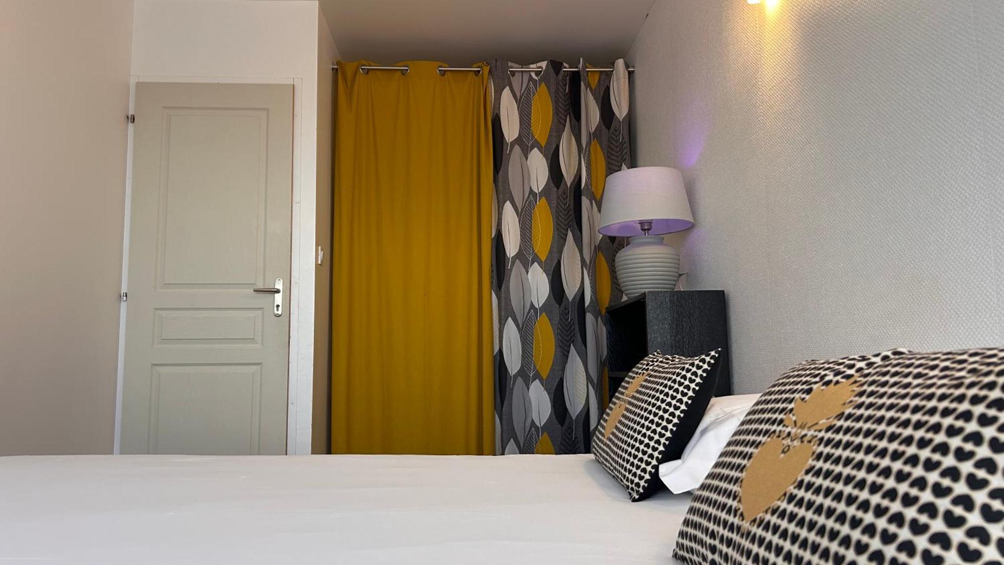 Fasthotel L'Eldorado Sebazac-Concoures ภายนอก รูปภาพ